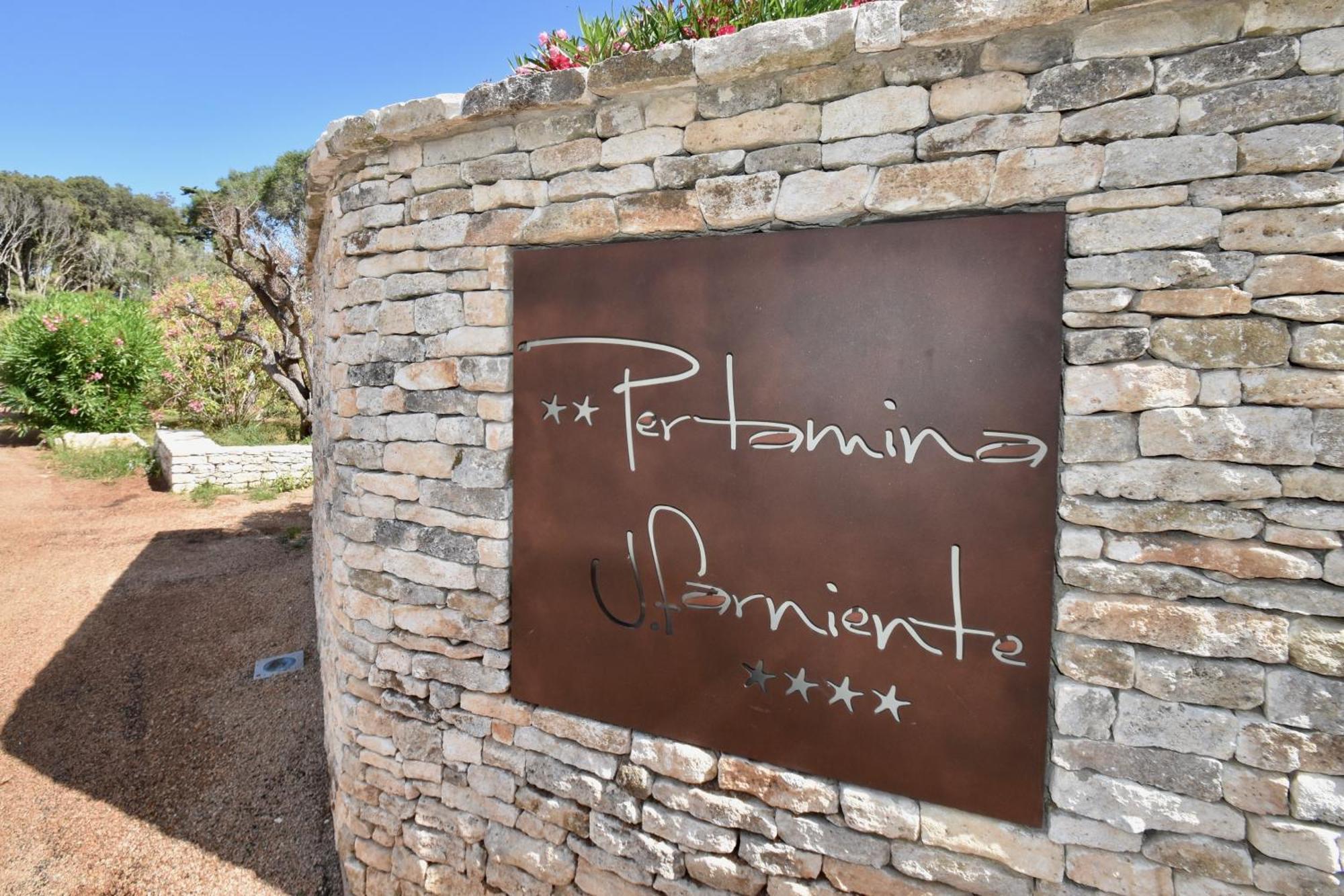 U Farniente Hotell Bonifacio  Exteriör bild